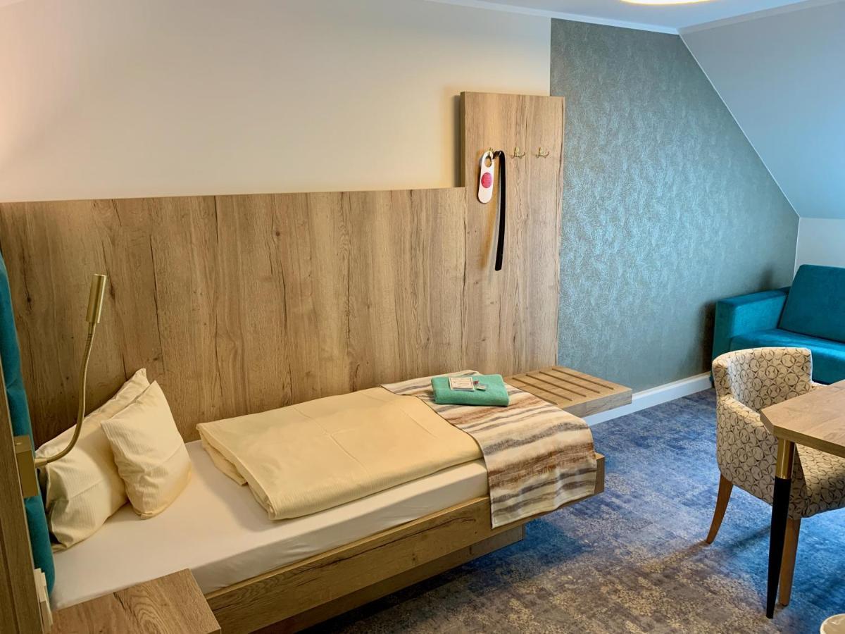 Villa Frieden Hotel & Seminarhaus Bad Blankenburg Room photo