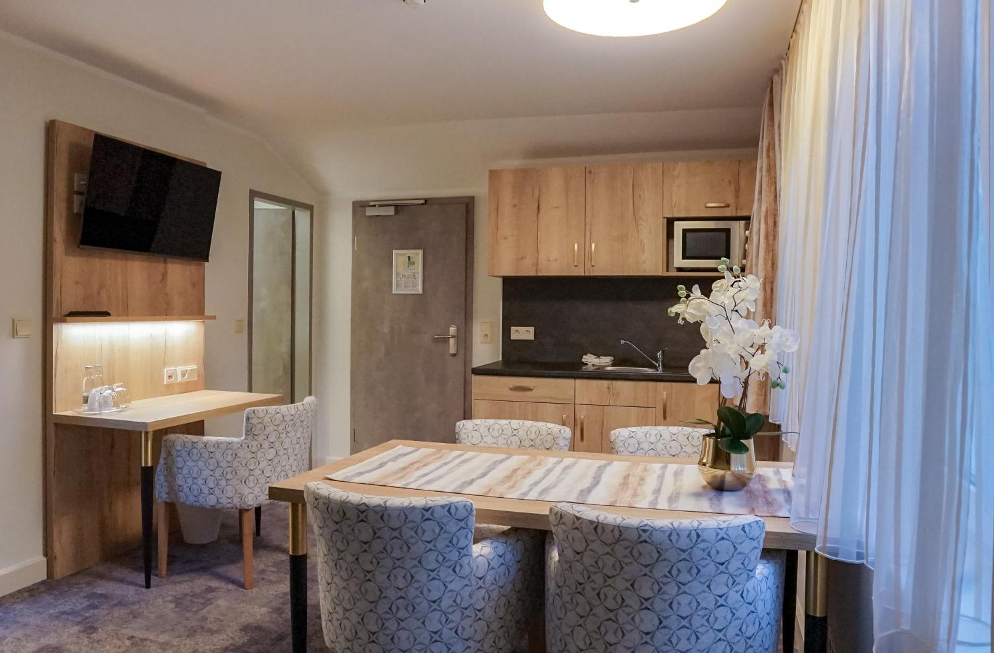 Villa Frieden Hotel & Seminarhaus Bad Blankenburg Room photo